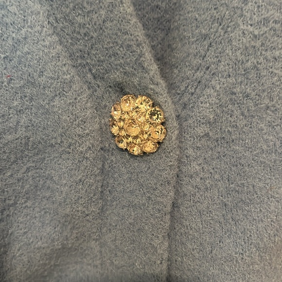 Zara vest (or sleeveless sweater) with jewel buttons - Picture 4 of 4